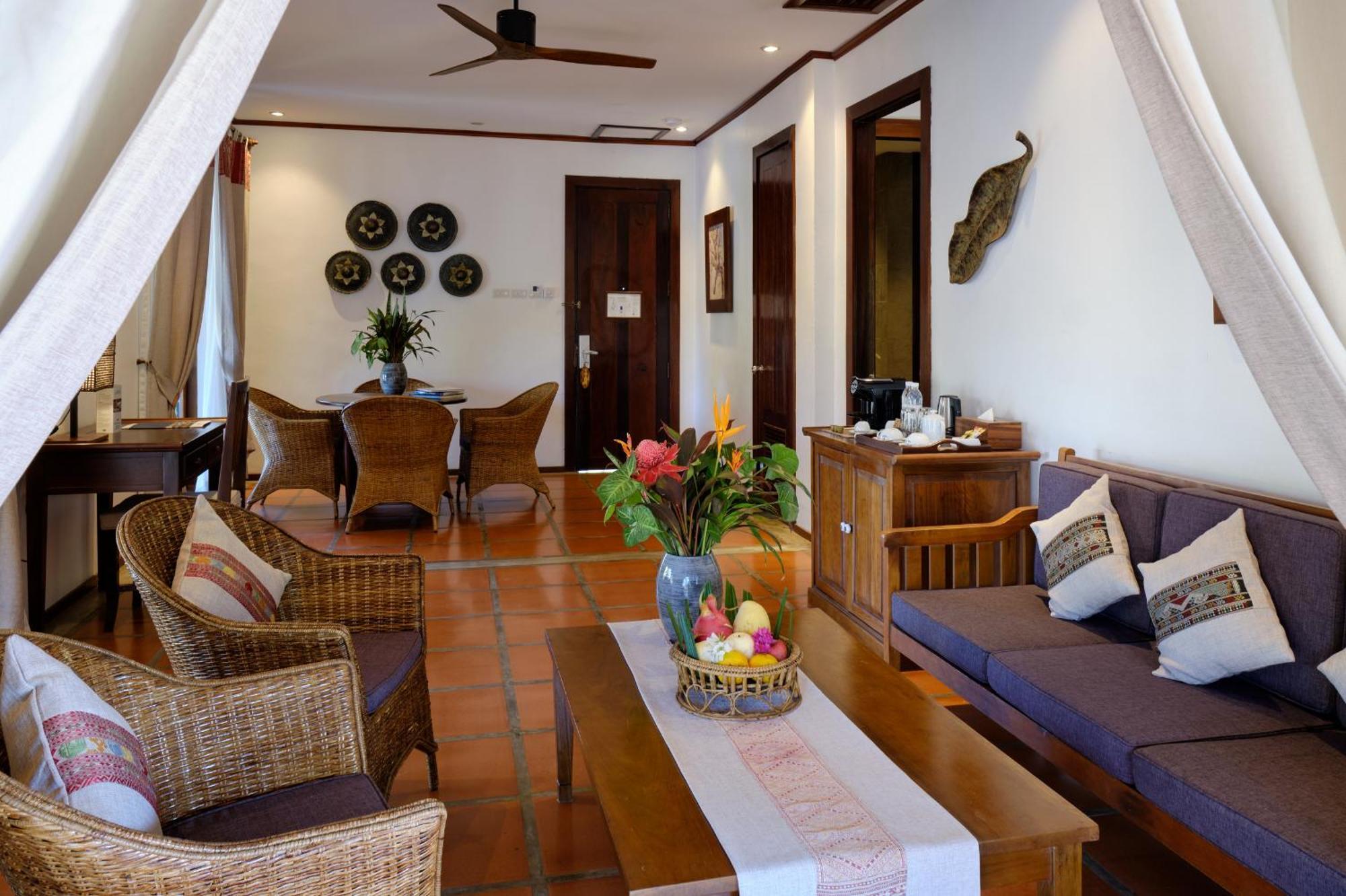 Riverside Boutique Resort, Ванг-Виенг Экстерьер фото